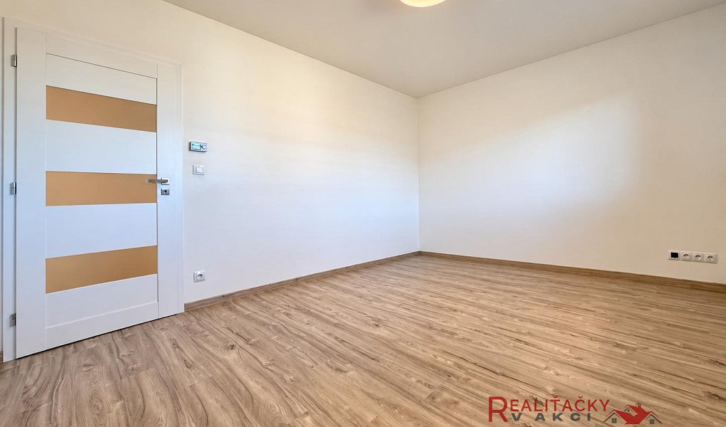 Prodej domu 208 m² s pozemkem 848 m², Dolní Dunajovice – náhled fotky 13