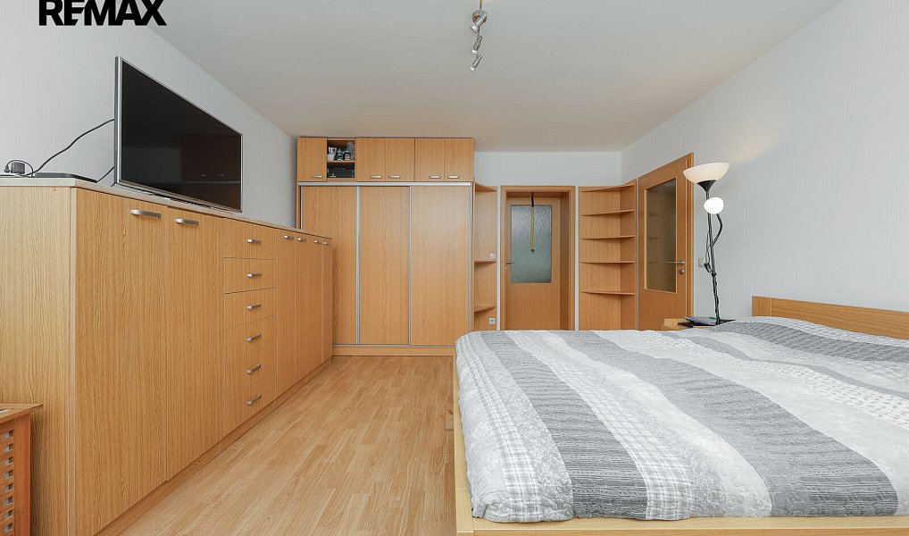 Prodej domu 290 m² s pozemkem 718 m², Vejprnice – náhled fotky 9