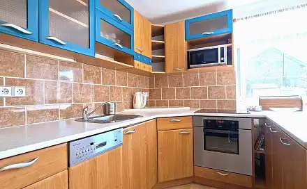 Pronájem bytu 2+kk 50 m², Benešov - Bedrč
