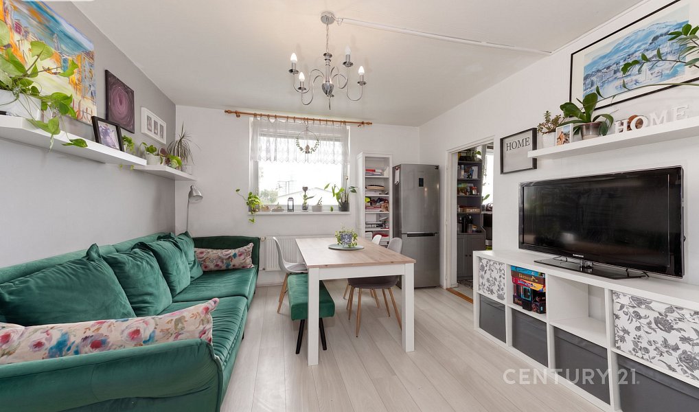 Prodej bytu 3+1 57 m², Nehvizdy – náhled fotky 2