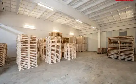Pronájem skladovacích prostor 180 m², Kladruby nad Labem, okres Pardubice