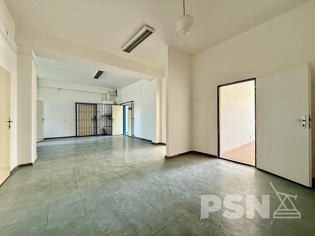 Pronájem kanceláře 142 m²