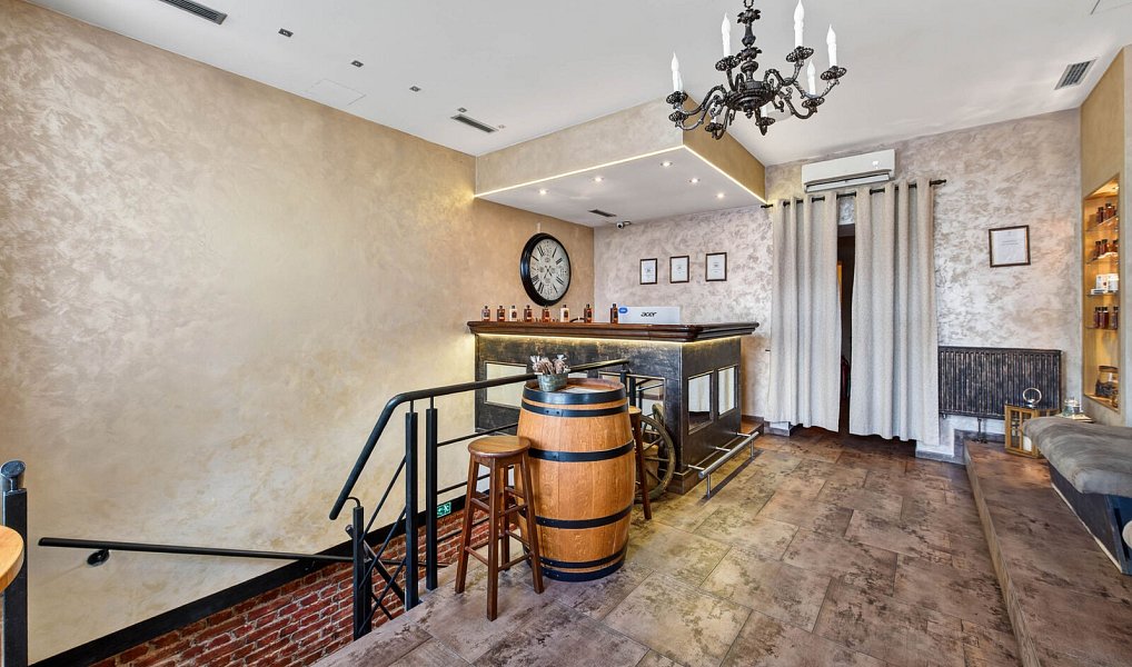 Pronájem obchodních prostor 220 m², Praha – náhled fotky 4