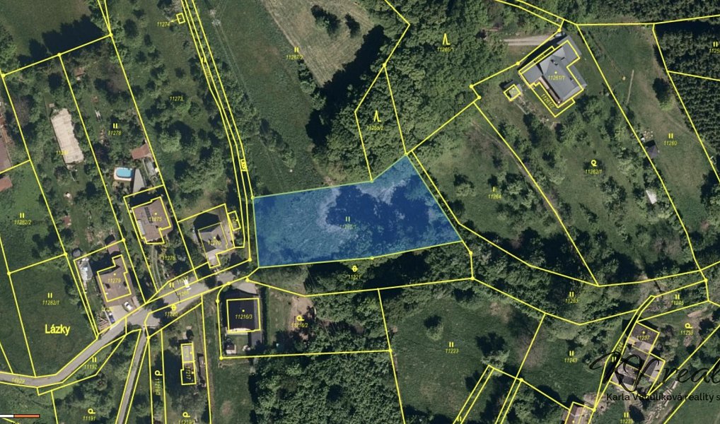 Prodej stavebního pozemku 2 186 m², Vsetín – náhled fotky 2