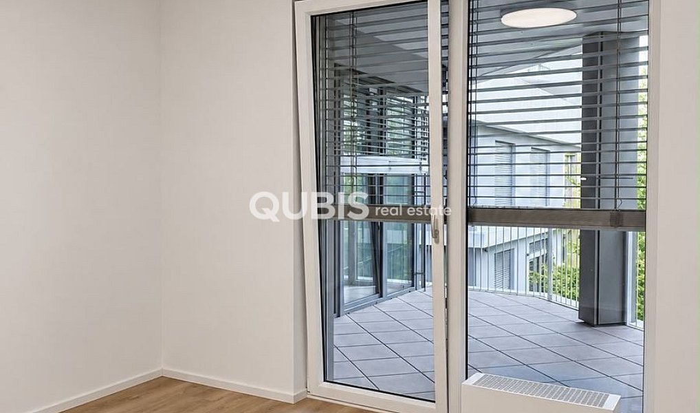 Pronájem bytu 2+kk 82 m², Praha – náhled fotky 4