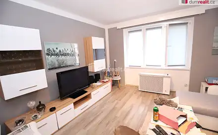 Prodej bytu 2+1 60 m², Valdštejnova, Cheb