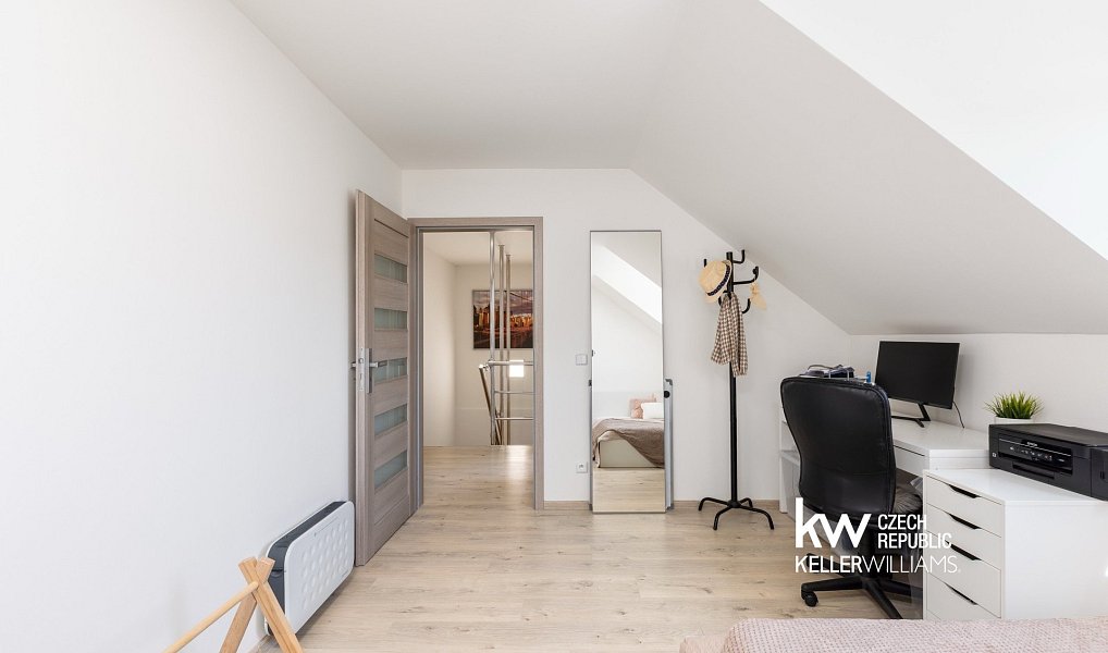 Prodej domu 128 m² s pozemkem 248 m², Kosořice – náhled fotky 23