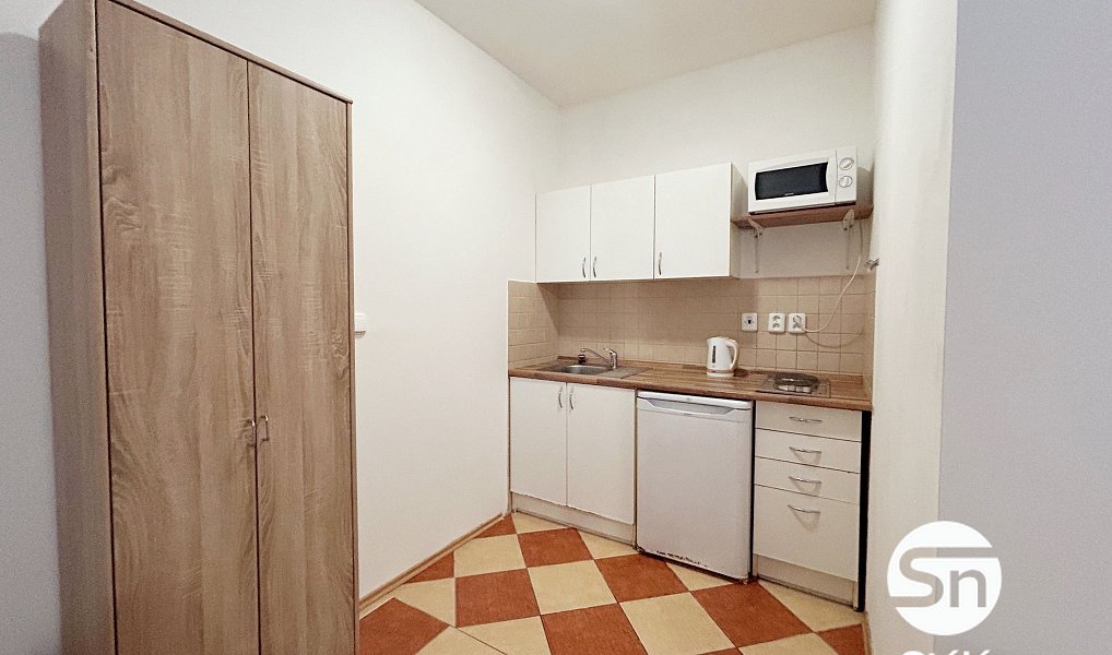 Pronájem bytu 1+kk, 31 m², Vysočany, Praha