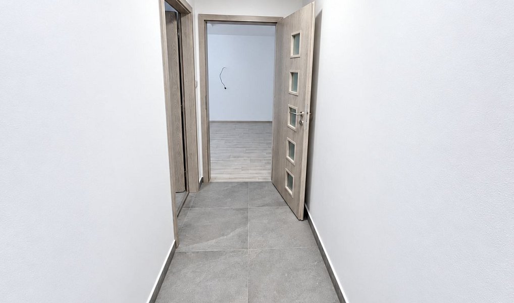 Prodej komerčního objektu (jiného typu) 70 m², Znojmo – náhled fotky 5
