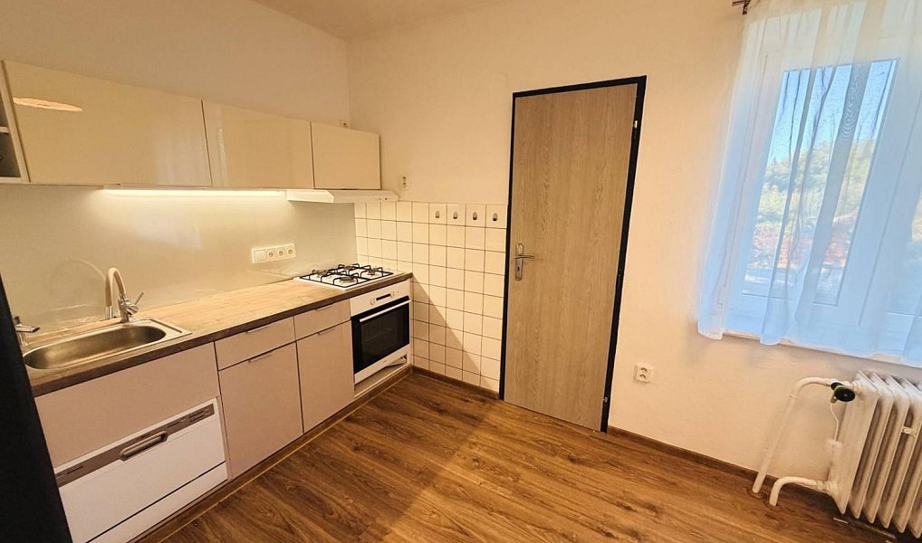 Pronájem domu 70 m² s pozemkem 1 299 m², Včelná – náhled fotky 6