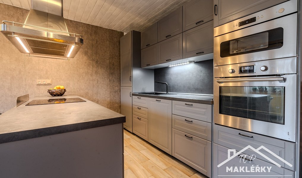 Prodej domu 122 m² s pozemkem 638 m², Chotutice – náhled fotky 6