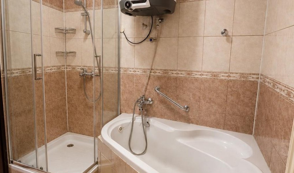 Prodej domu 183 m² s pozemkem 1 100 m², Dačice – náhled fotky 11