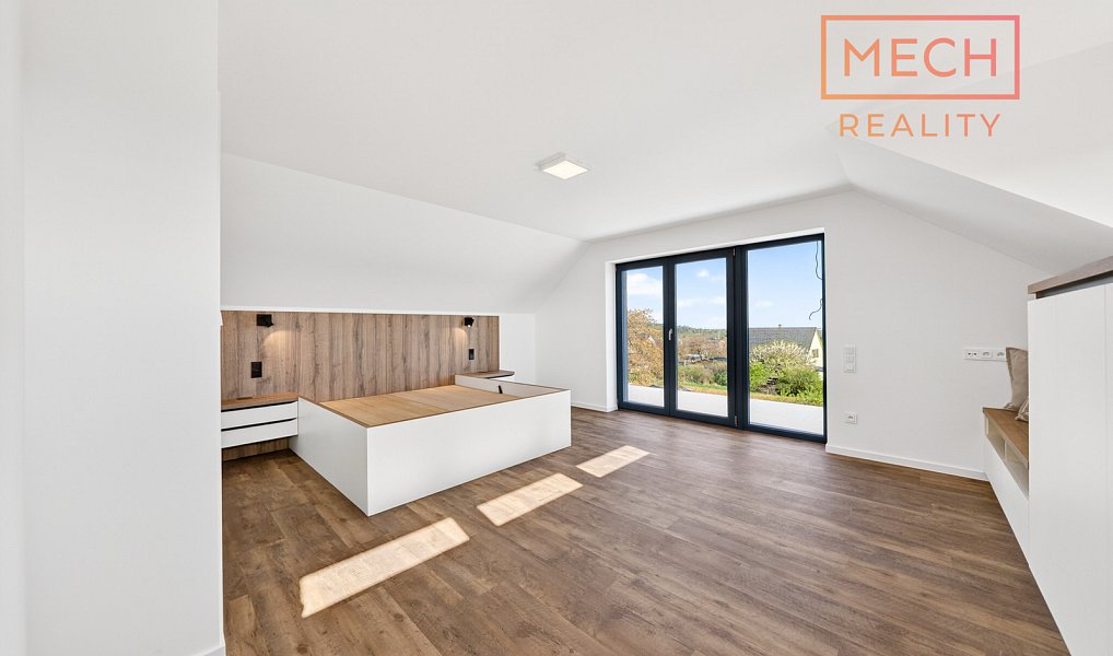 Prodej domu 100 m² s pozemkem 564 m², Znojmo – náhled fotky 20