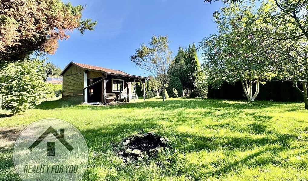 Prodej chaty/chalupy 16 m² s pozemkem 346 m², Nové Město pod Smrkem – fotka 1 z 15
