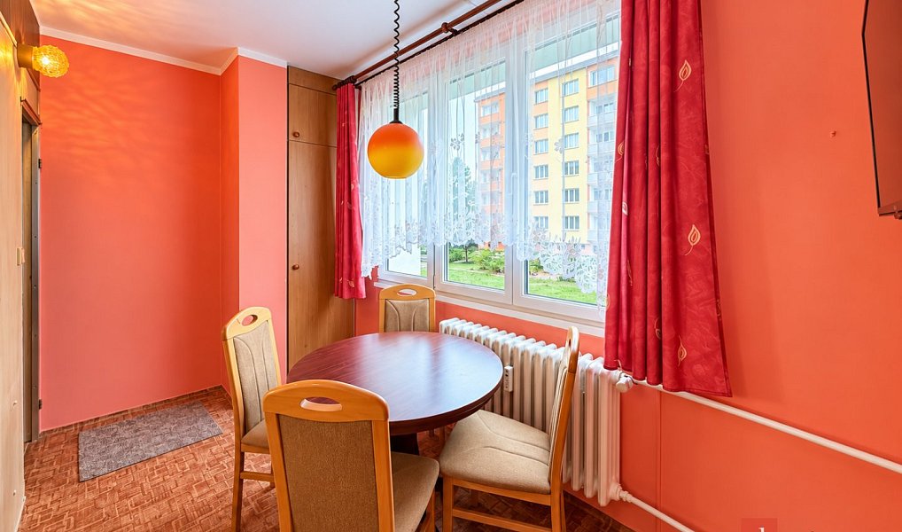 Prodej bytu 3+1 65 m², Klatovy – náhled fotky 11