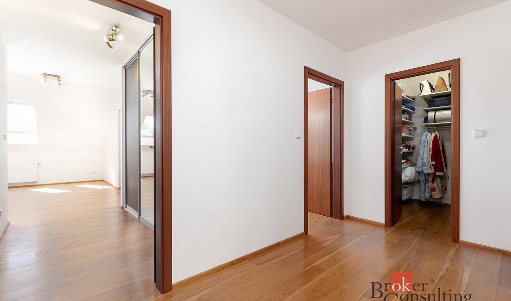 Prodej domu 177 m² s pozemkem 1 425 m², Opava – náhled fotky 25