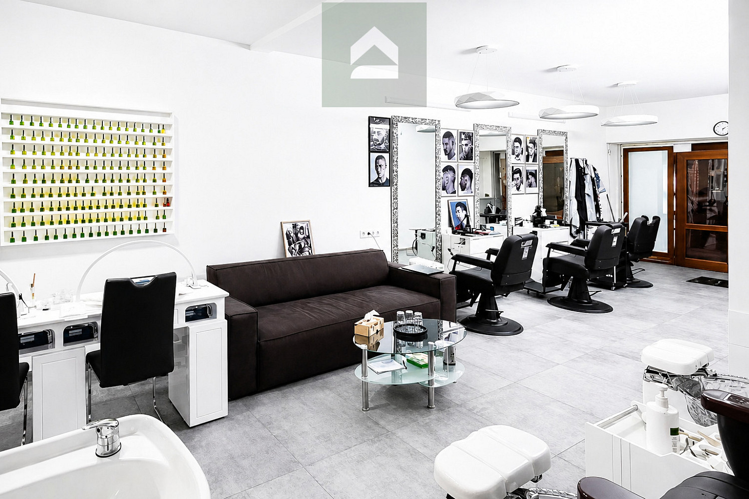 Pronájem komerčních prostor kadeřnictví &amp nehtové studio — photo 3