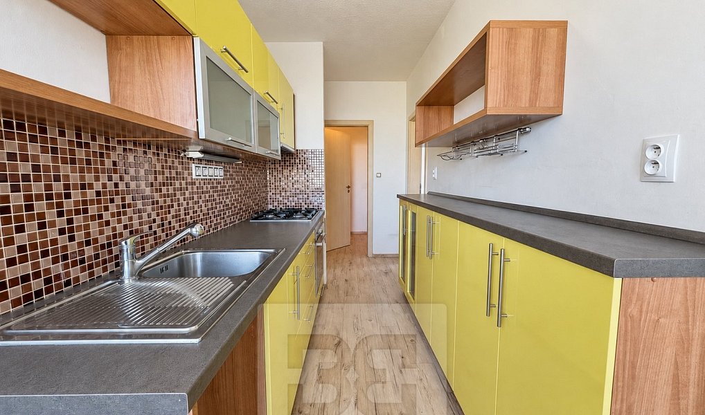 Pronájem bytu 3+1 70 m², Třebíč – náhled fotky 3