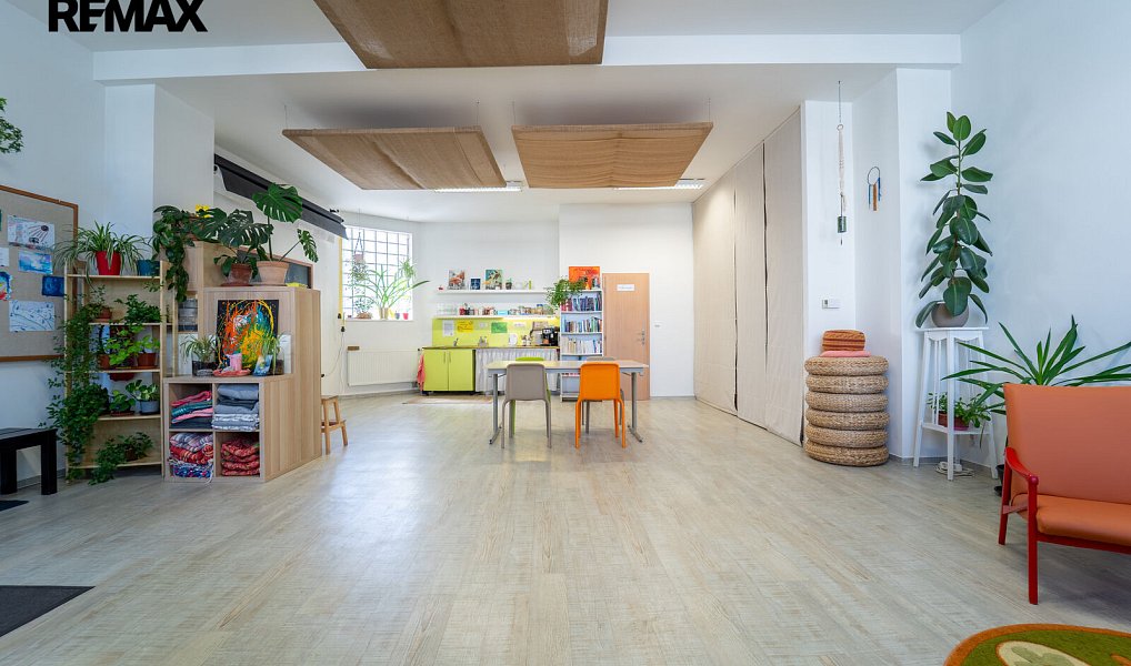 Prodej obchodních prostor 61 m², Poděbrady – náhled fotky 9