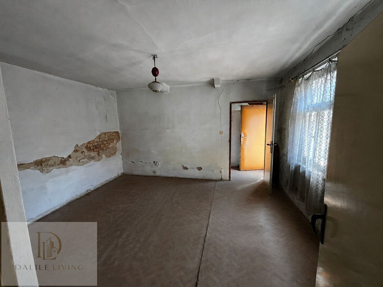 Prodej domu 180 m² s pozemkem 297 m² – fotografie 2