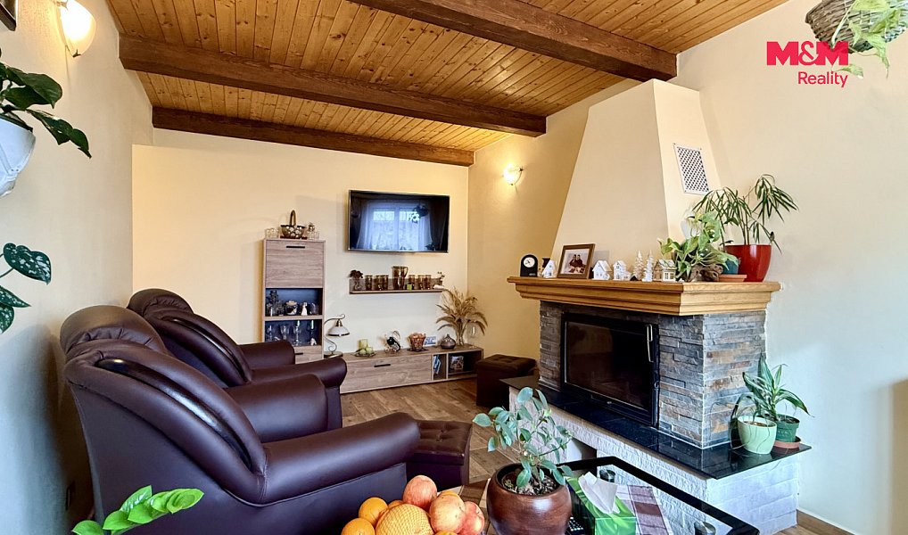 Prodej domu 150 m² s pozemkem 472 m², Znojmo – náhled fotky 2