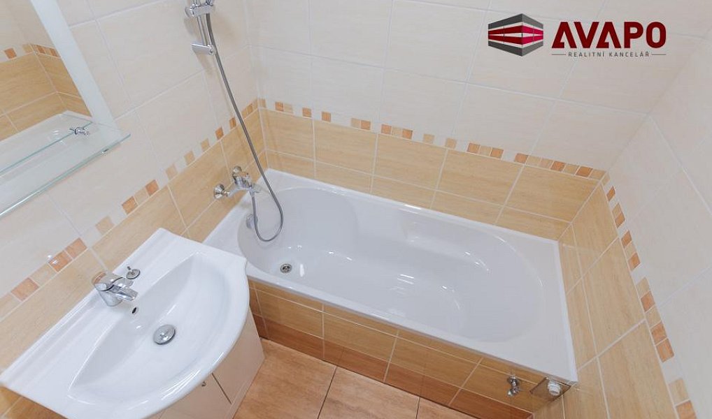 Pronájem bytu 2+1 59 m², Opava – náhled fotky 11