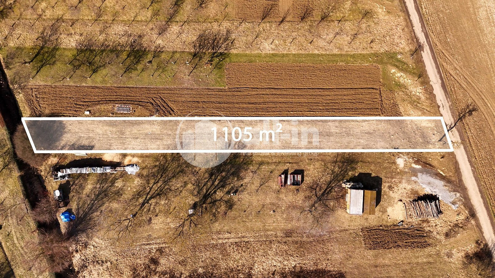 Prodej stavebního pozemku 1 105 m² — photo 4