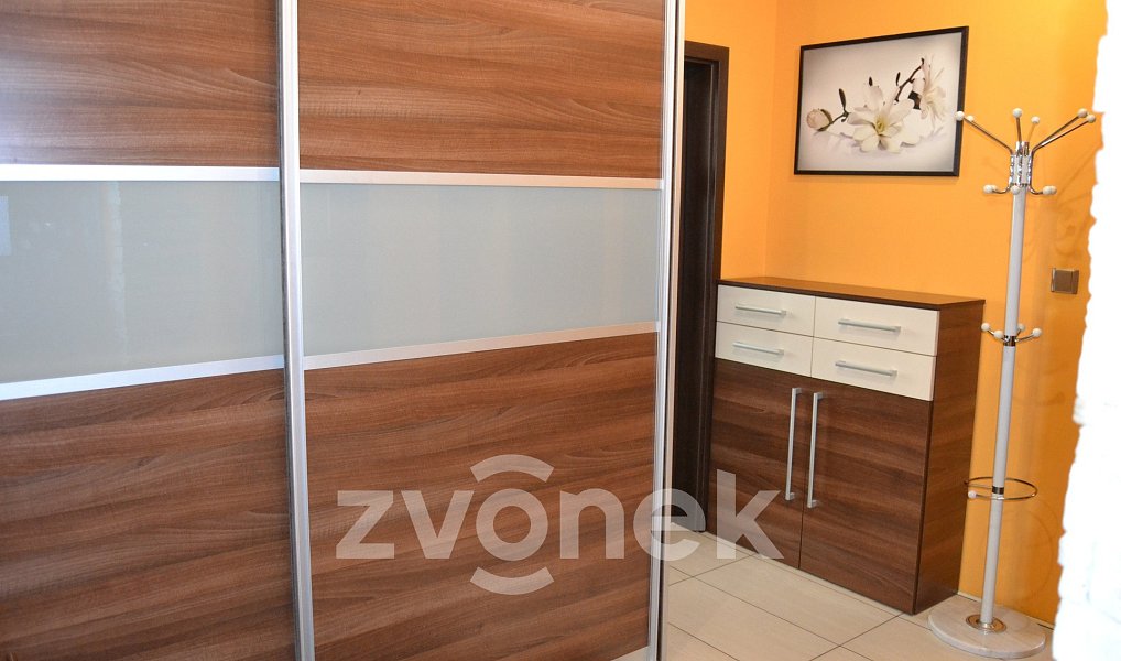 Pronájem bytu 2+1 66 m², Vsetín – náhled fotky 11