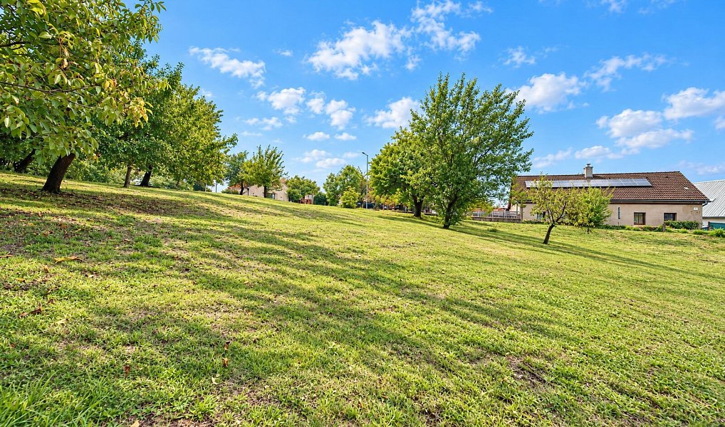 Prodej stavebního pozemku 1 273 m², Jaroměř – náhled fotky 7