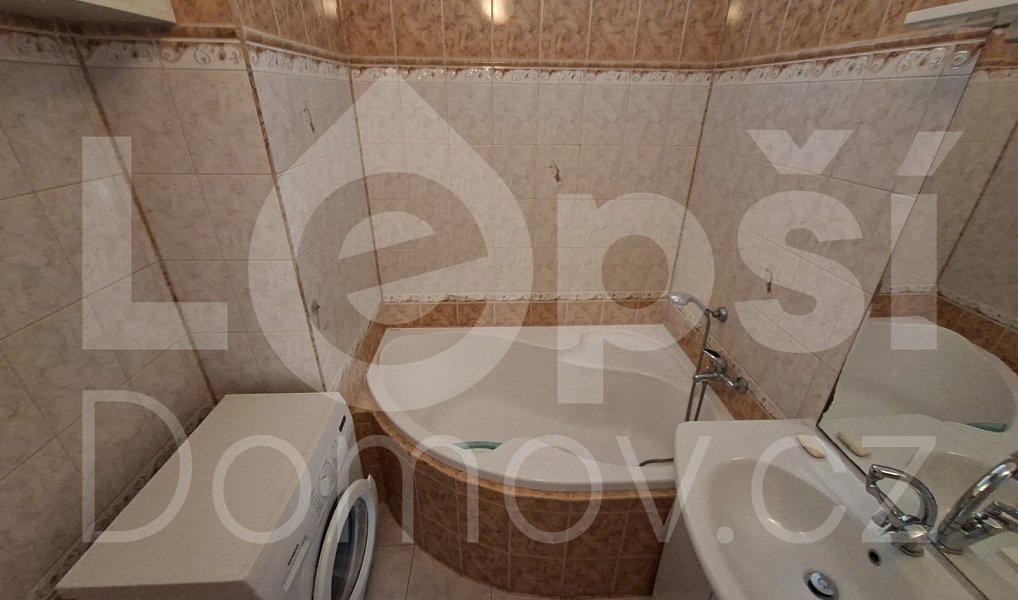 Prodej bytu 3+1 68 m², Jeseník – náhled fotky 5