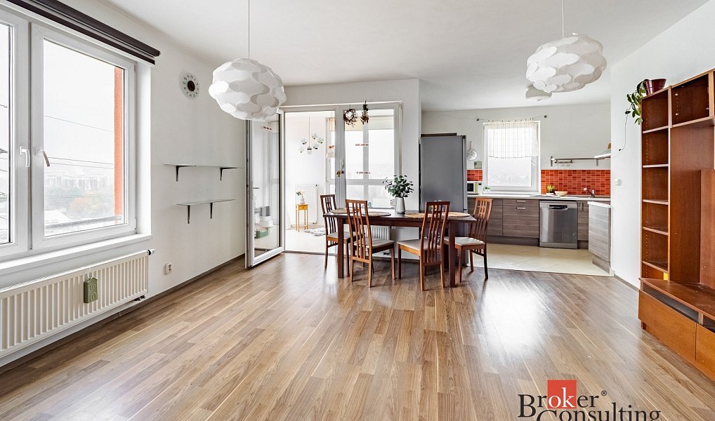 Pronájem bytu 3+kk 85 m², Praha – fotka 1 z 12