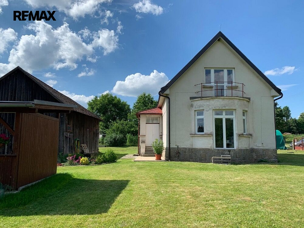 Prodej domu 115 m² s pozemkem 2 120 m²