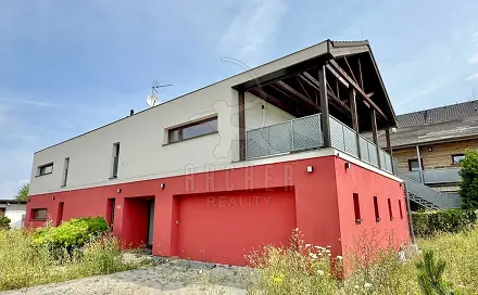 Prodej domu 317 m² s pozemkem 832 m², Západní, Jeneč, okres Praha-západ