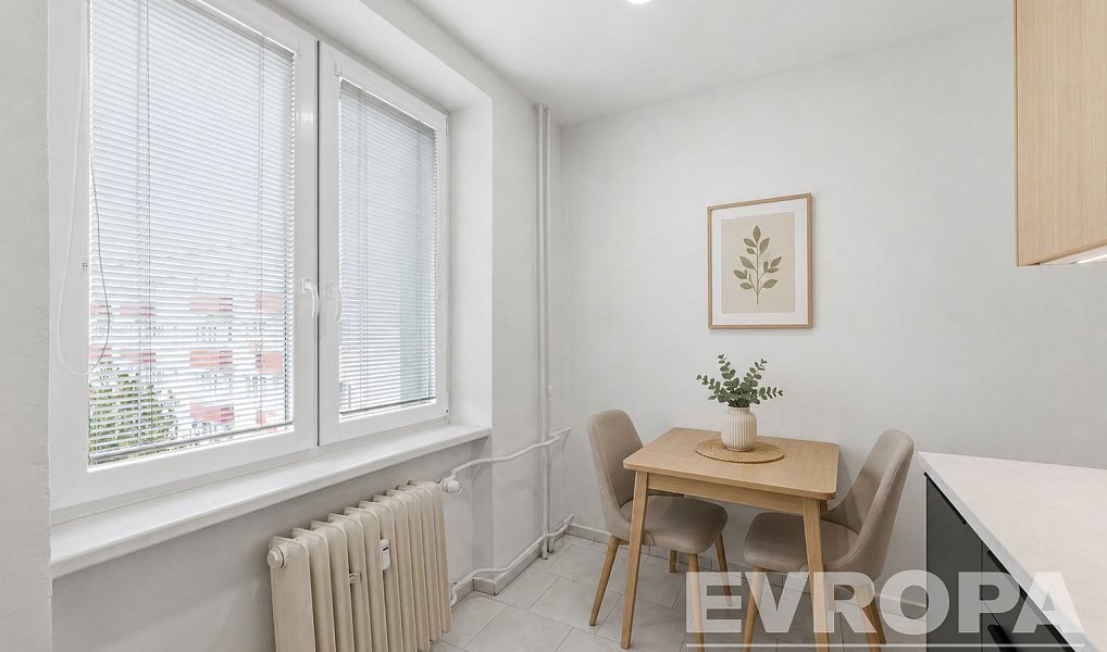 Prodej bytu 2+1 52 m², Hradec Králové – náhled fotky 11