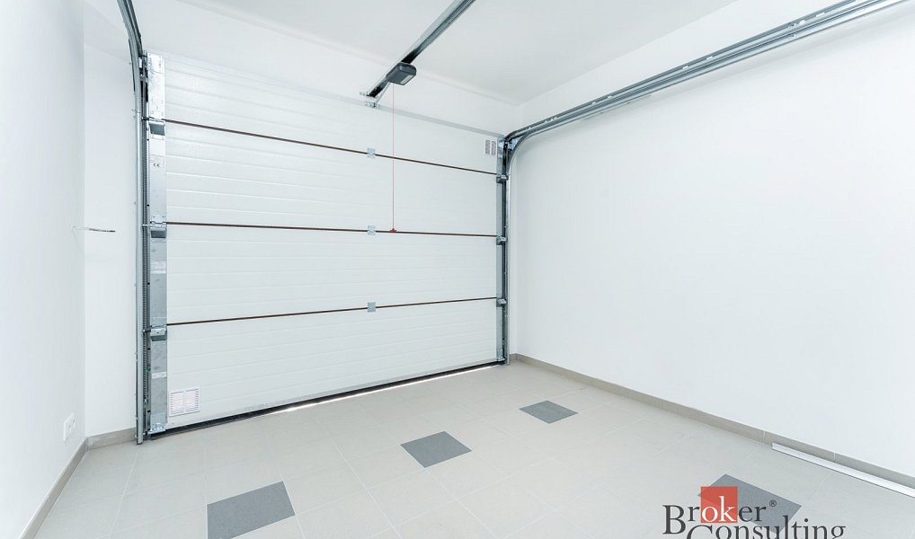 Prodej domu 170 m² s pozemkem 338 m², Ořech – náhled fotky 7