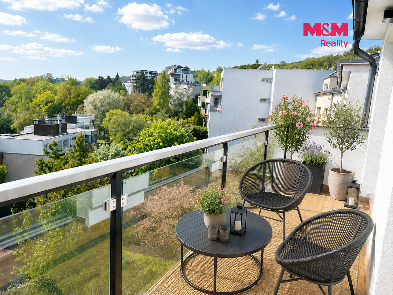 Pronájem bytu 4+kk 120 m²