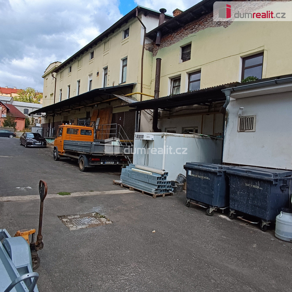 Prodej výrobních prostor 1 466 m² — photo 2
