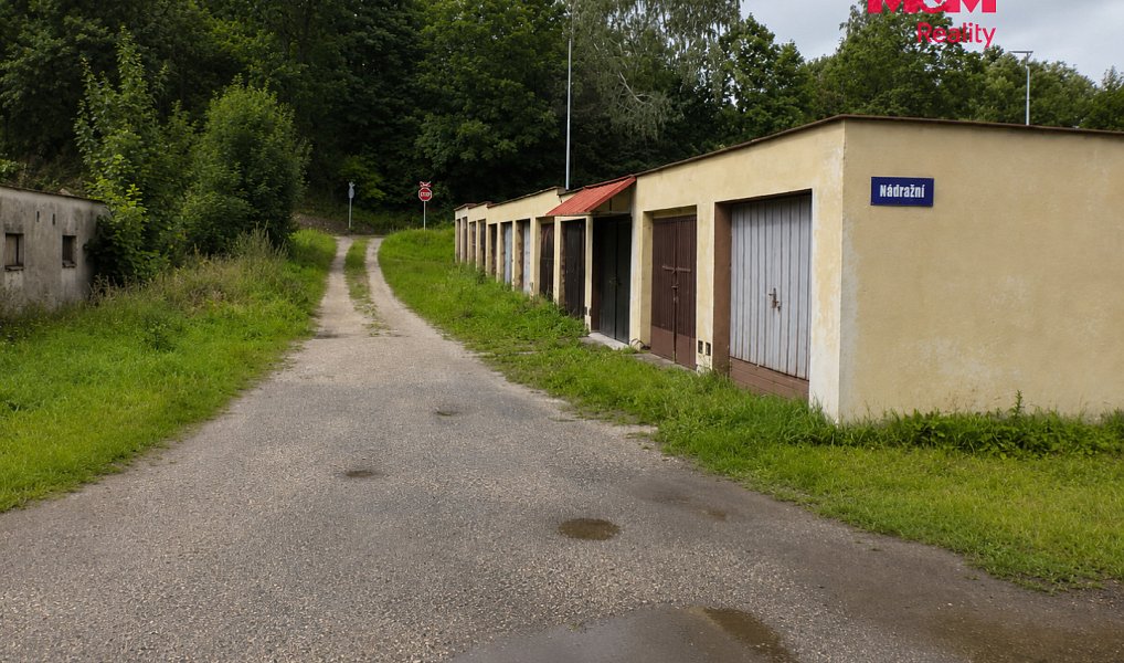 Prodej garáže, 18 m2, Staré Město, ul. Nábřežní, Staré Město – náhled fotky 3