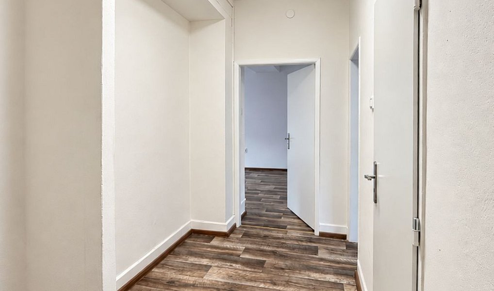 Pronájem bytu 2+1 49 m², Chomutov – náhled fotky 12