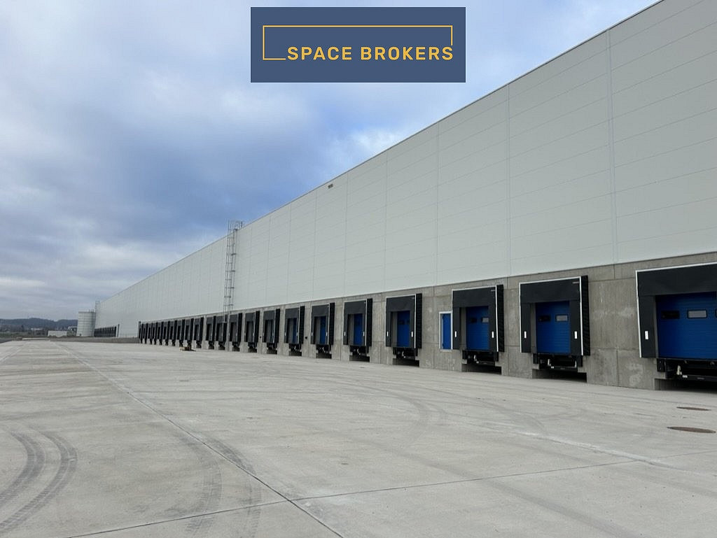 Pronájem skladovacích prostor 30 000 m² — photo 3