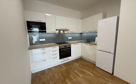 Pronájem bytu 2+kk 64 m²