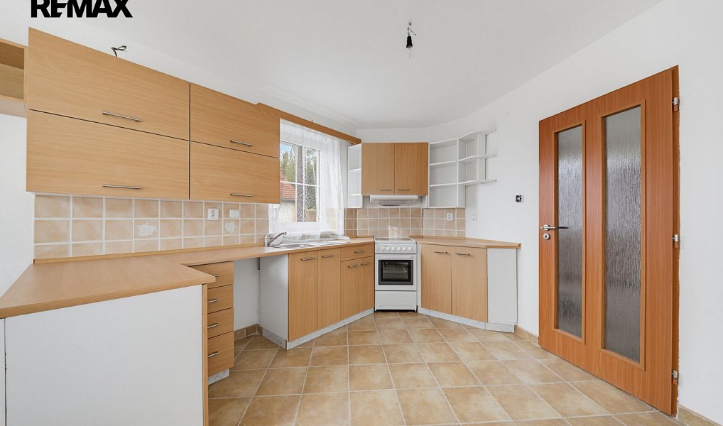 Prodej domu 257 m² s pozemkem 777 m², Sázava – náhled fotky 7