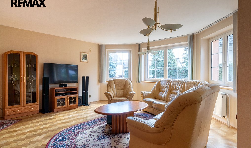 Prodej domu 290 m² s pozemkem 593 m², Mladá Boleslav – náhled fotky 11