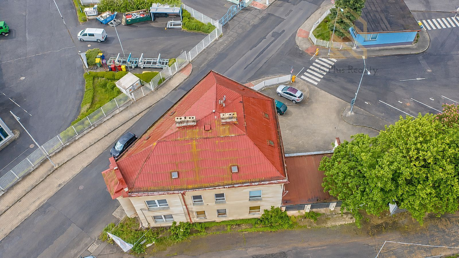 Prodej obchodních prostor 203 m²