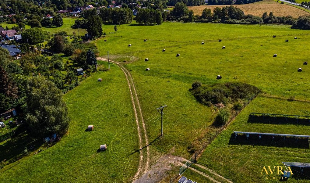 Prodej stavebního pozemku 2 460 m², Velká Hleďsebe – náhled fotky 3