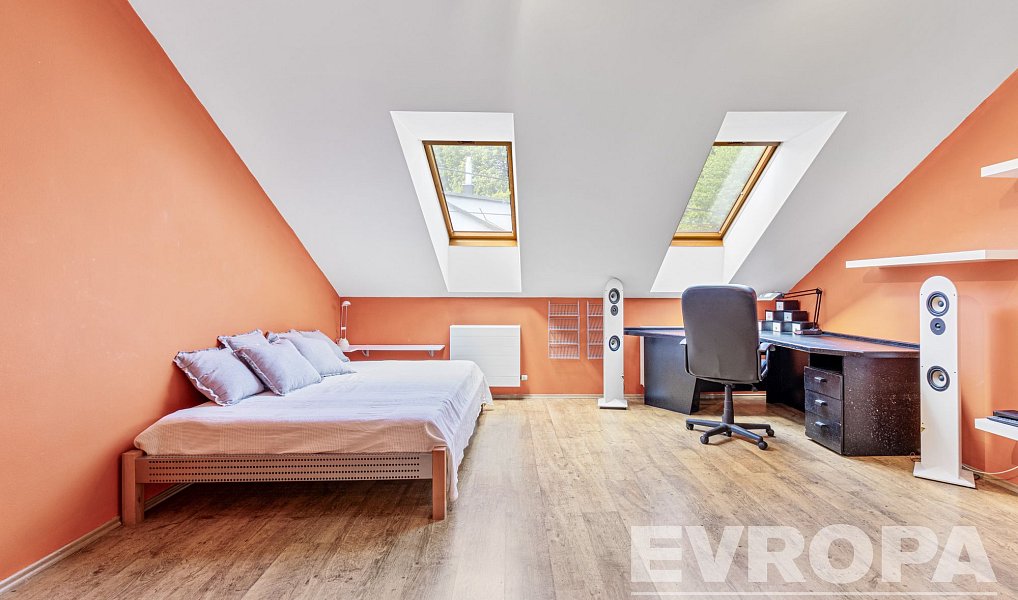 Prodej domu 375 m² s pozemkem 772 m², Nové Město na Moravě – náhled fotky 19