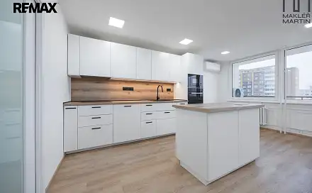 Prodej bytu 3+kk 71 m², Květinková, Praha 3 - Žižkov