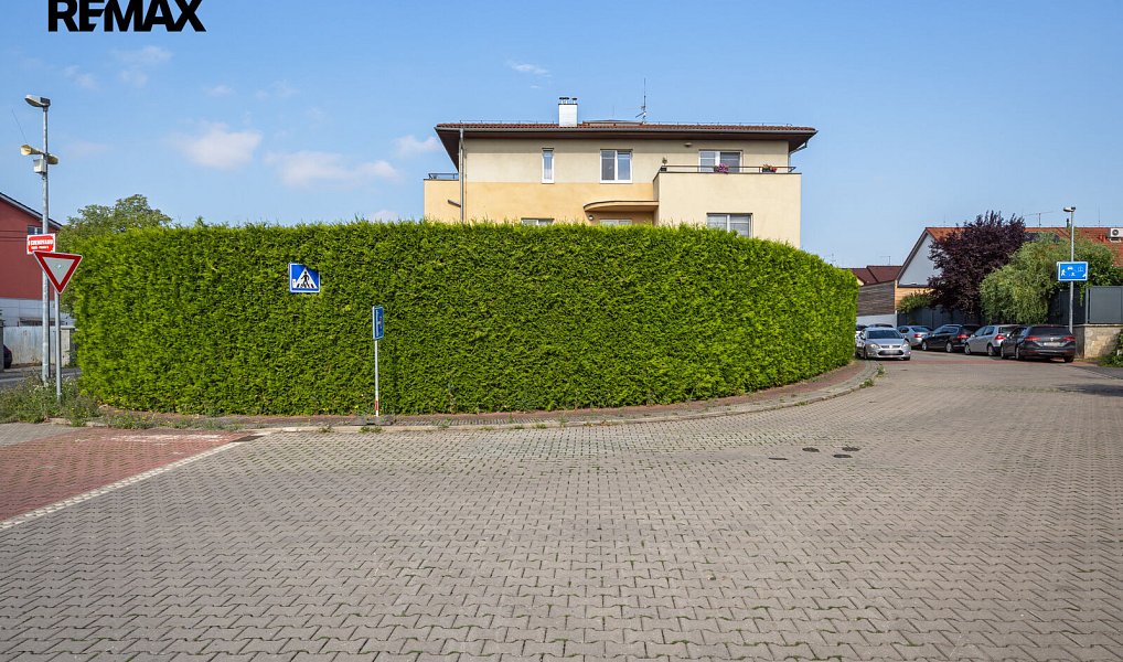 Prodej bytu 2+kk 44 m², Praha – náhled fotky 24