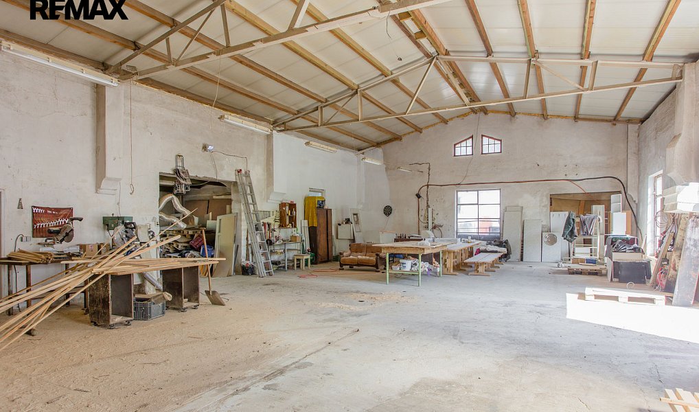 Pronájem výrobních prostor 300 m², Babice u Rosic – náhled fotky 6