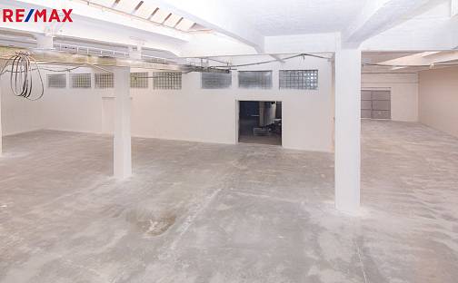 Pronájem výrobních prostor 678 m², Dubská, Kladno - Dubí